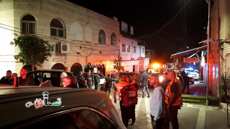 كفرقاسم : فيديو - اطلاق نار واصابة قسماوي وشابين من الضفة  باصابة متوسطة في ميدان ابو بكر الصديق